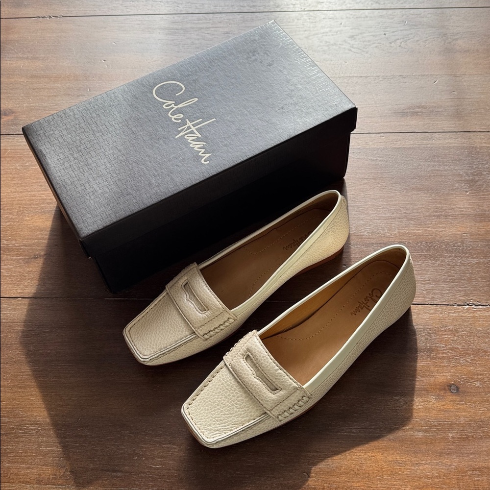 New in box Size 8 Cole Haan Jaiden MOC penny loafers in ivory